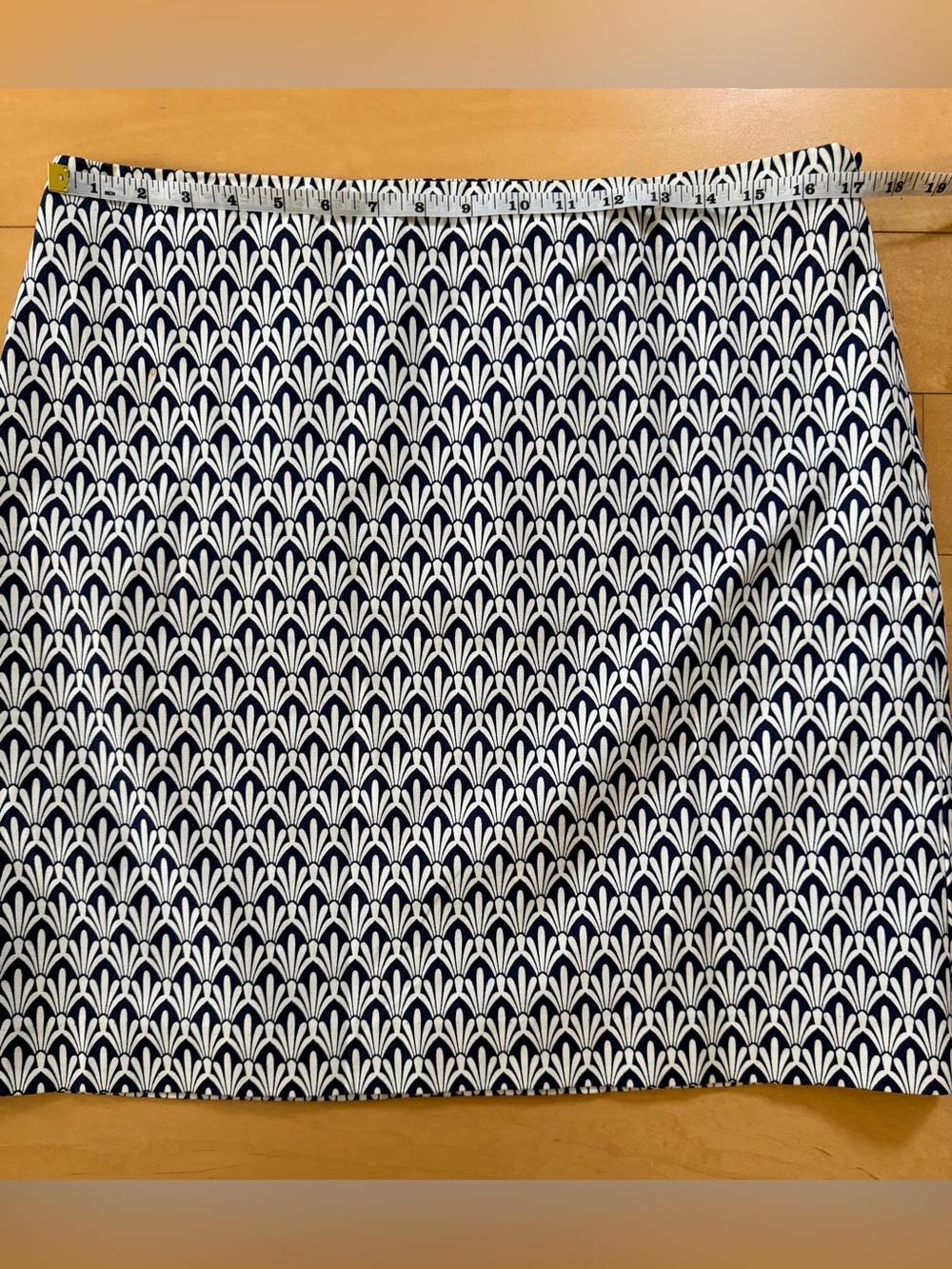 Talbots Cotton Geometric Pattern Print Skirt - Navy & White - Size 12 - Picture 5 of 12